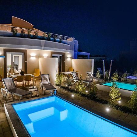 La Collina Di Montegrappa: Villa Suites with Private and Shared Pools Tuglie Exterior photo
